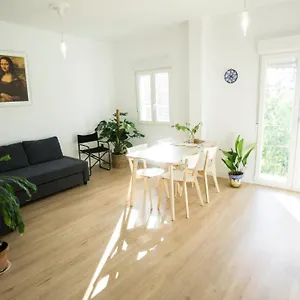  Apartamento Rentalsevilla Triana Viva